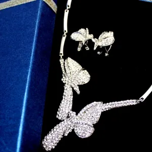 Charming Butterfy Necklace Set Good Valentines Day Gifts For Her