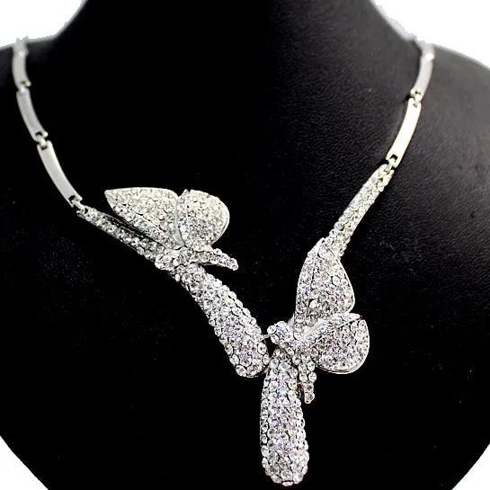 Charming Butterfy Necklace Set Good Valentines Day Gifts For Her
