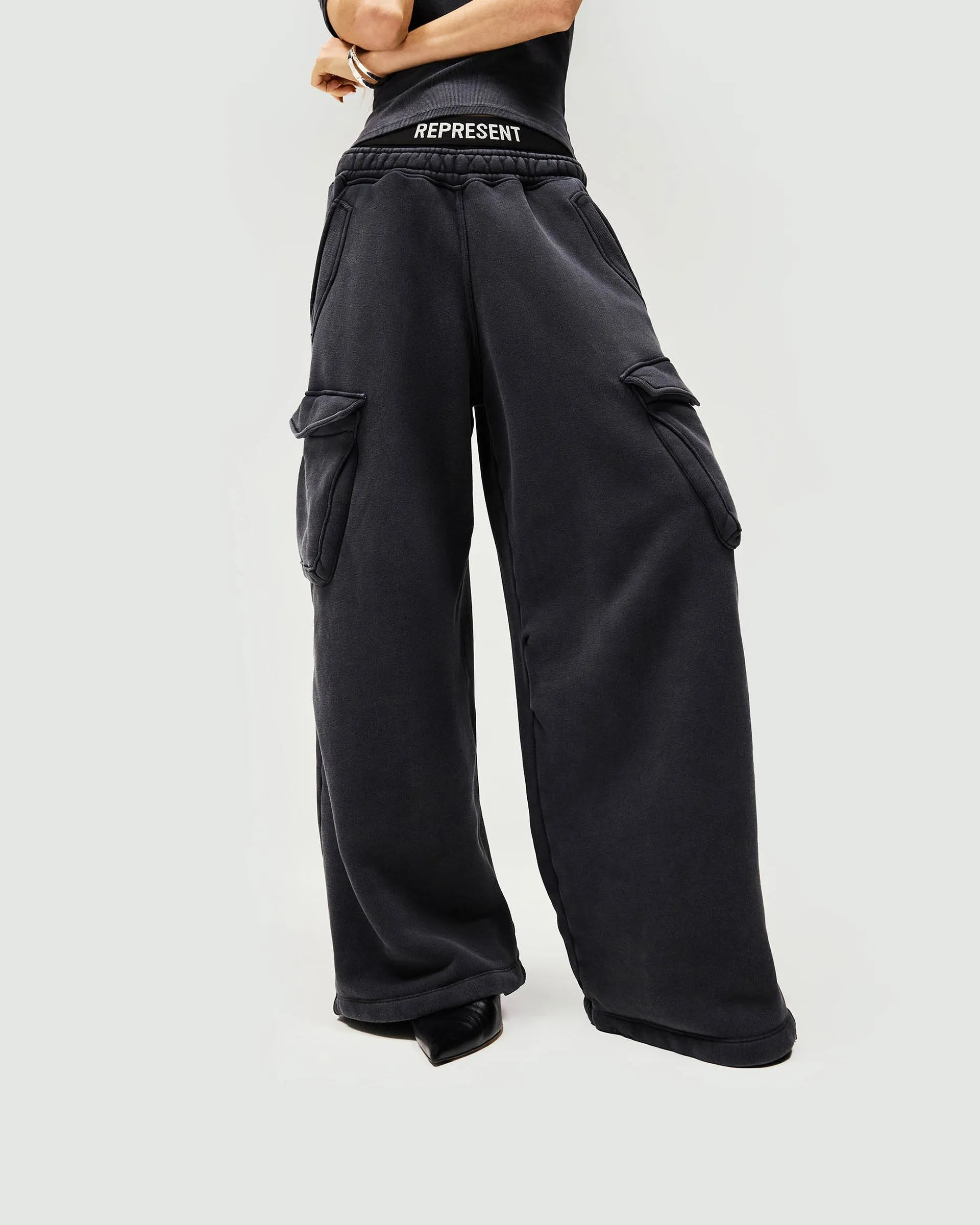 Initial Cargo Jogger - Washed Black