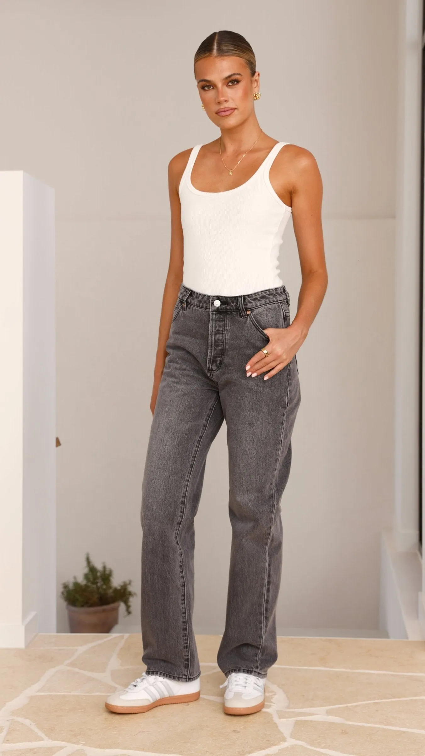 Rollas 90s Relaxed Jean - Vintage Black / Worn Black