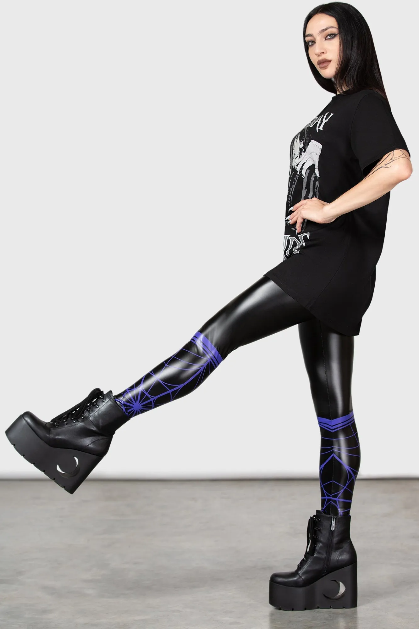 Stay Kooky Leggings - Resurrect