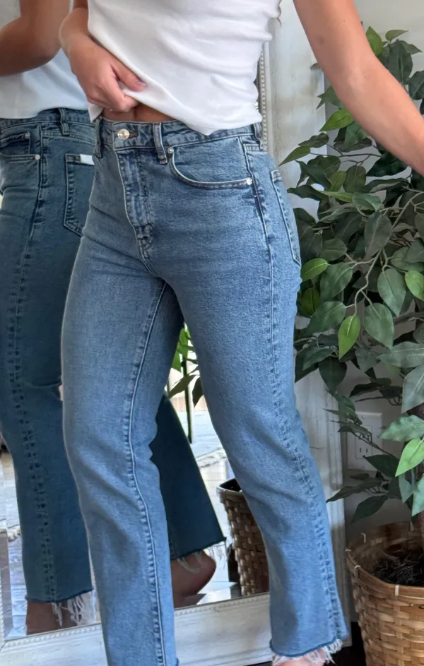 The Ruler Crop