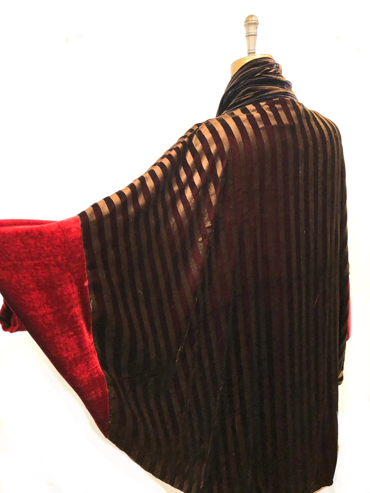 Velvet Erte Robe