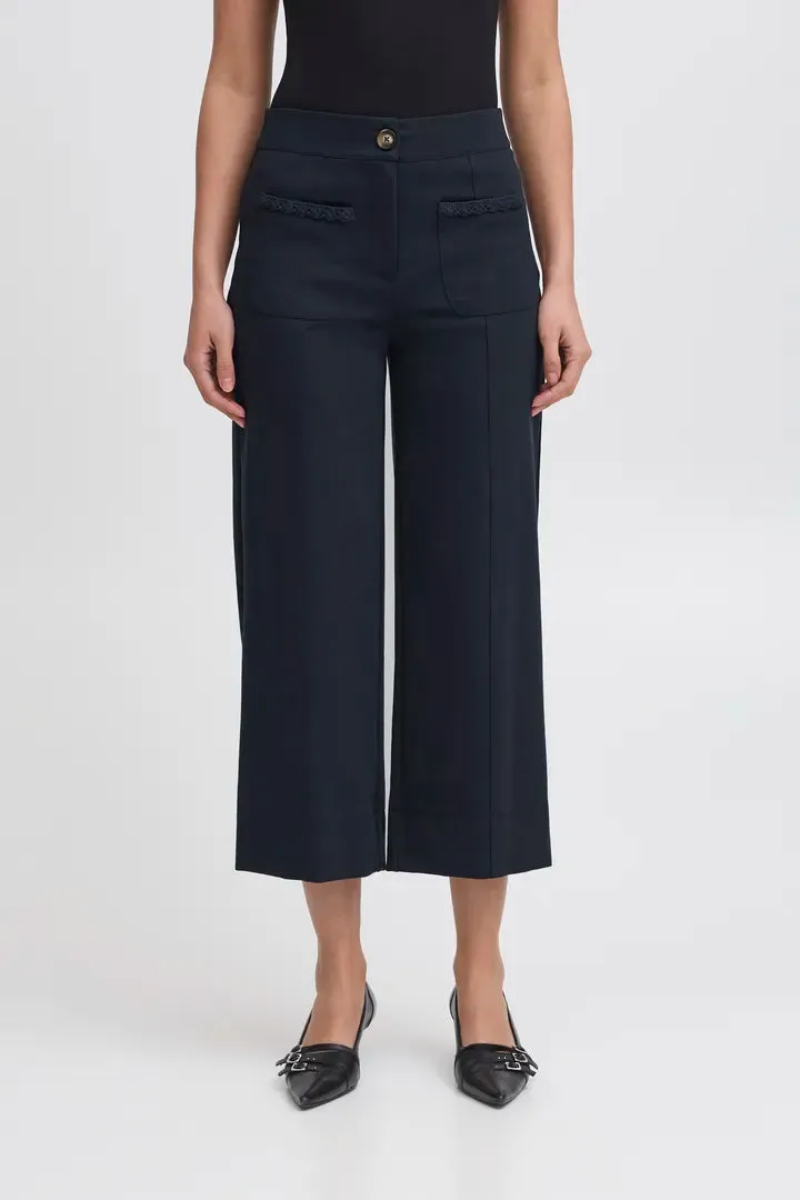 Yvonne Cropped Pants (Total Eclipse)